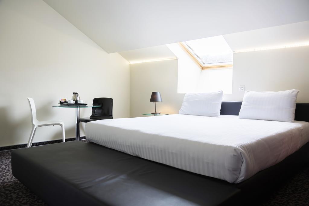 Hotel Tristar La Louvière المظهر الخارجي الصورة