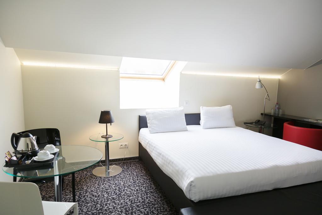 Hotel Tristar La Louvière المظهر الخارجي الصورة