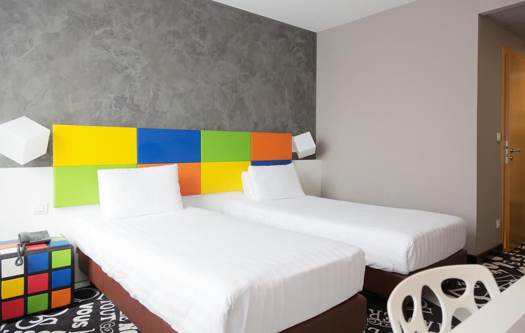 Hotel Tristar La Louvière الغرفة الصورة